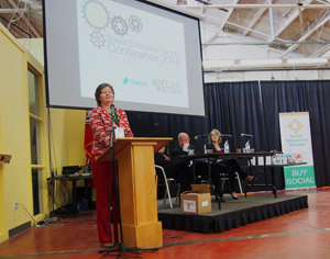 Anne Jamieson moderating the procurement roundtable Anne Jamieson, Senior Manager with the Toronto Enterprise Fund, moderating the social procurement roundtable